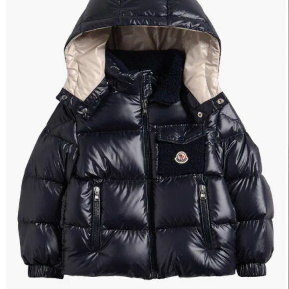 NWT Down-filled quilted black warm coat - Picture 2 of 5